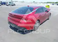 2022 KIA K5 фото