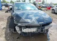 2022 KIA K5 фото