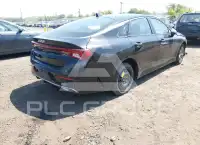 2022 KIA K5 фото
