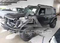 2022 Ford BRONCO photo
