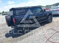 2022 Ford BRONCO photo