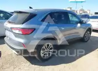 2022 Ford ESCAPE photo
