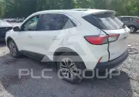 2022 Ford ESCAPE photo