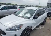 2022 Ford ESCAPE фото