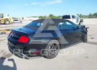 2022 Ford MUSTANG фото