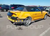 2022 Ford MUSTANG photo