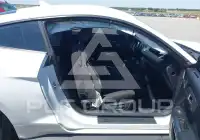 2022 Ford MUSTANG photo