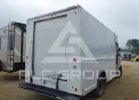 2022 Ford F-590 фото