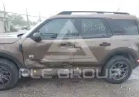 2022 Ford BRONCO photo