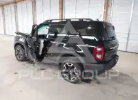 2022 Ford BRONCO photo