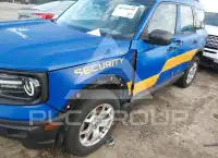 2022 Ford BRONCO photo