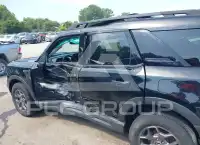 2022 Ford BRONCO photo