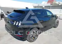 2022 Ford MUSTANG photo