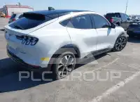 2022 Ford MUSTANG photo