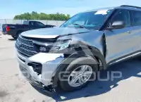 2022 Ford EXPLORER фото