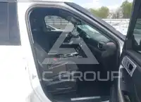2022 Ford EXPLORER photo