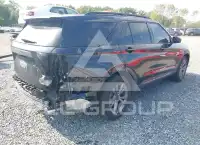 2022 Ford EXPLORER photo