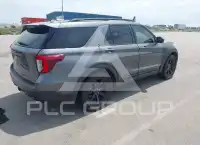 2022 Ford EXPLORER photo