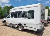 2022 Ford E-350 фото