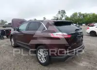 2022 Ford EDGE photo