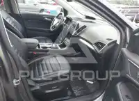 2022 Ford EDGE photo
