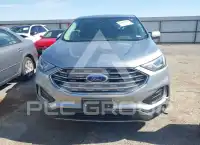 2022 Ford EDGE photo