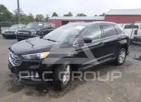2022 Ford EDGE photo