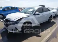 2022 Hyundai Elantra фото