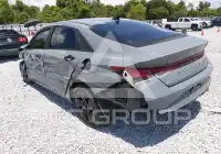 2022 Hyundai Elantra фото