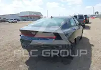 2022 Hyundai Elantra фото