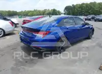 2022 Hyundai Elantra photo