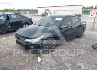 2022 Hyundai Elantra фото