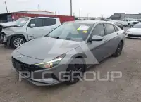 2022 Hyundai Elantra фото