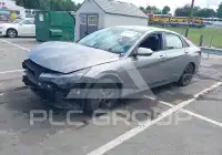 2022 Hyundai Elantra photo
