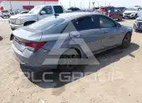 2022 Hyundai Elantra photo