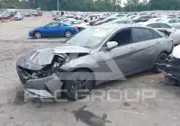 2022 Hyundai Elantra фото