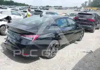 2022 Hyundai Elantra фото