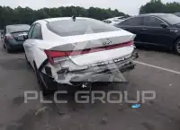 2022 Hyundai Elantra фото