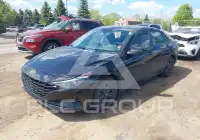 2022 Hyundai Elantra фото