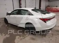 2022 Hyundai Elantra фото