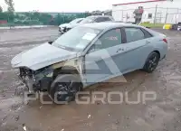 2022 Hyundai Elantra фото