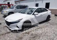 2022 Hyundai Elantra photo