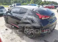 2022 Hyundai Veloster photo