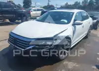 2022 Volkswagen Passat photo