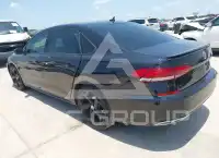 2022 Volkswagen Passat фото