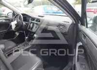 2022 Volkswagen Tiguan photo