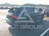2022 Volkswagen Tiguan фото