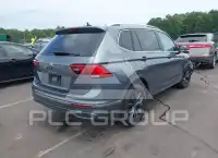 2022 Volkswagen Tiguan photo