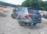 2022 Volkswagen Tiguan фото