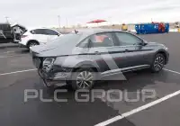 2022 Volkswagen Jetta фото